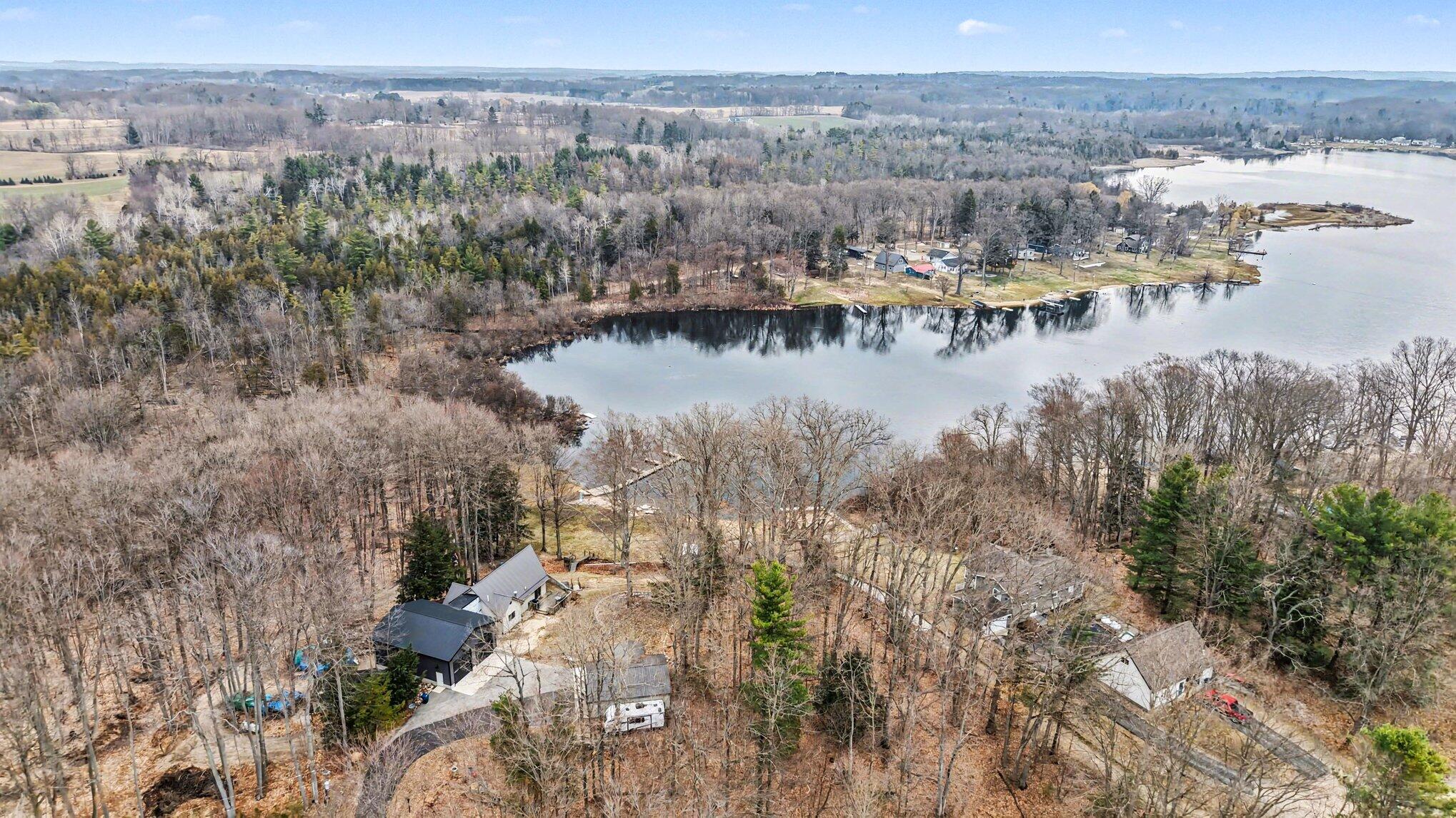 8906 Spring Hill Hill