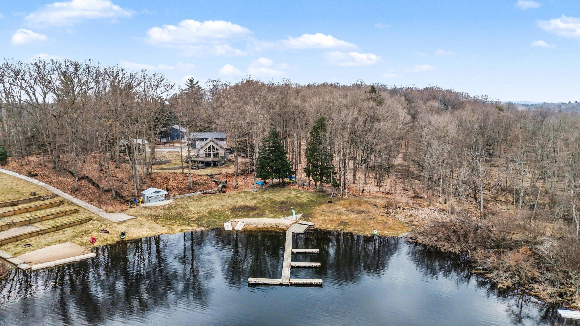 8906 Spring Hill Hill