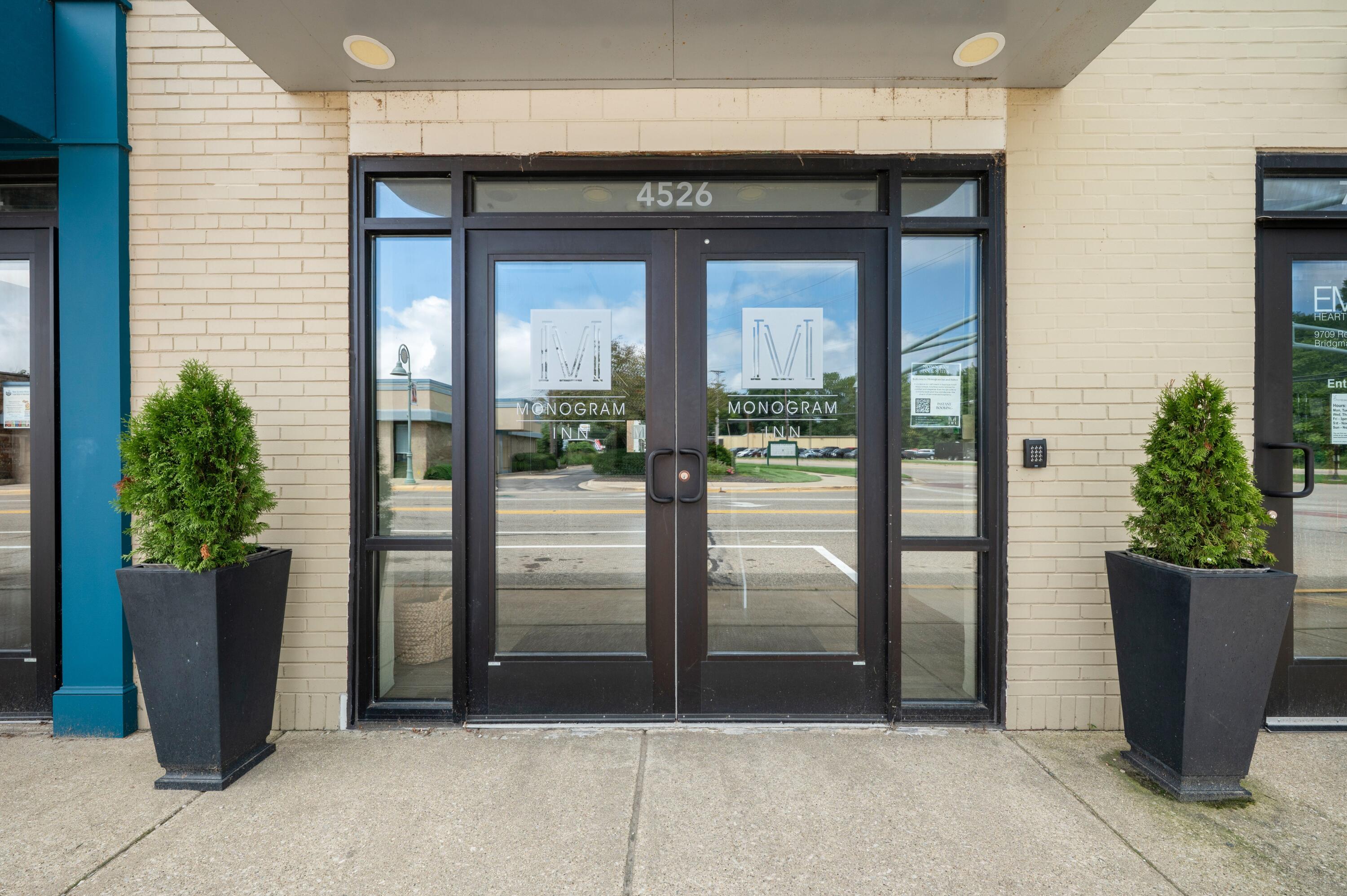 9709 Red Arrow Highway 7