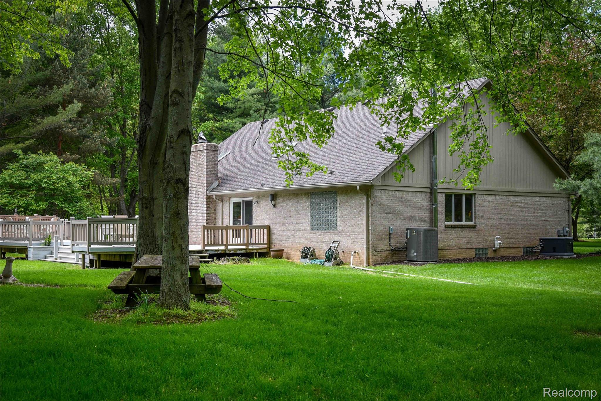 1600 Dorn Drive
