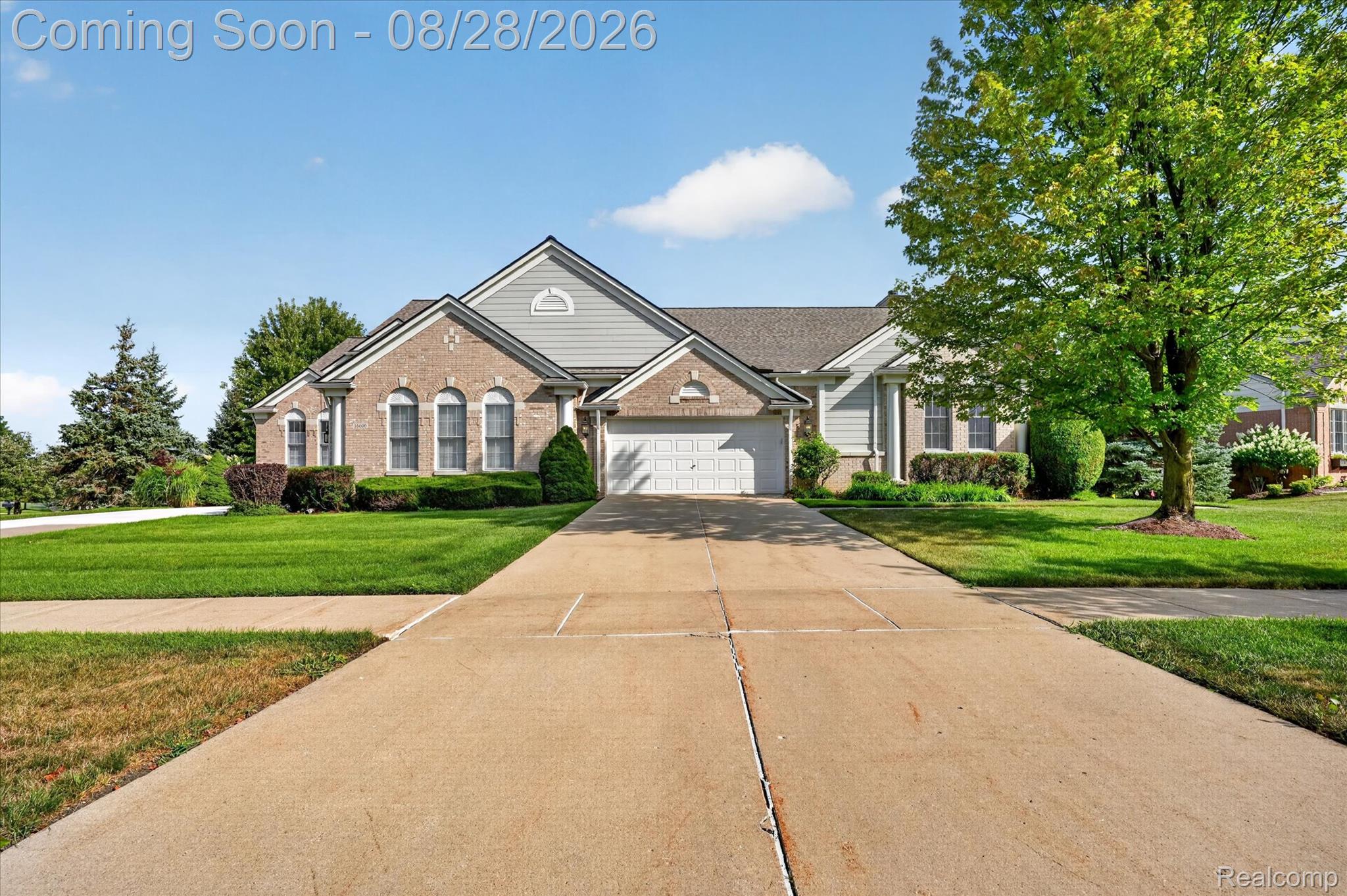 16590 Cottonwood Court