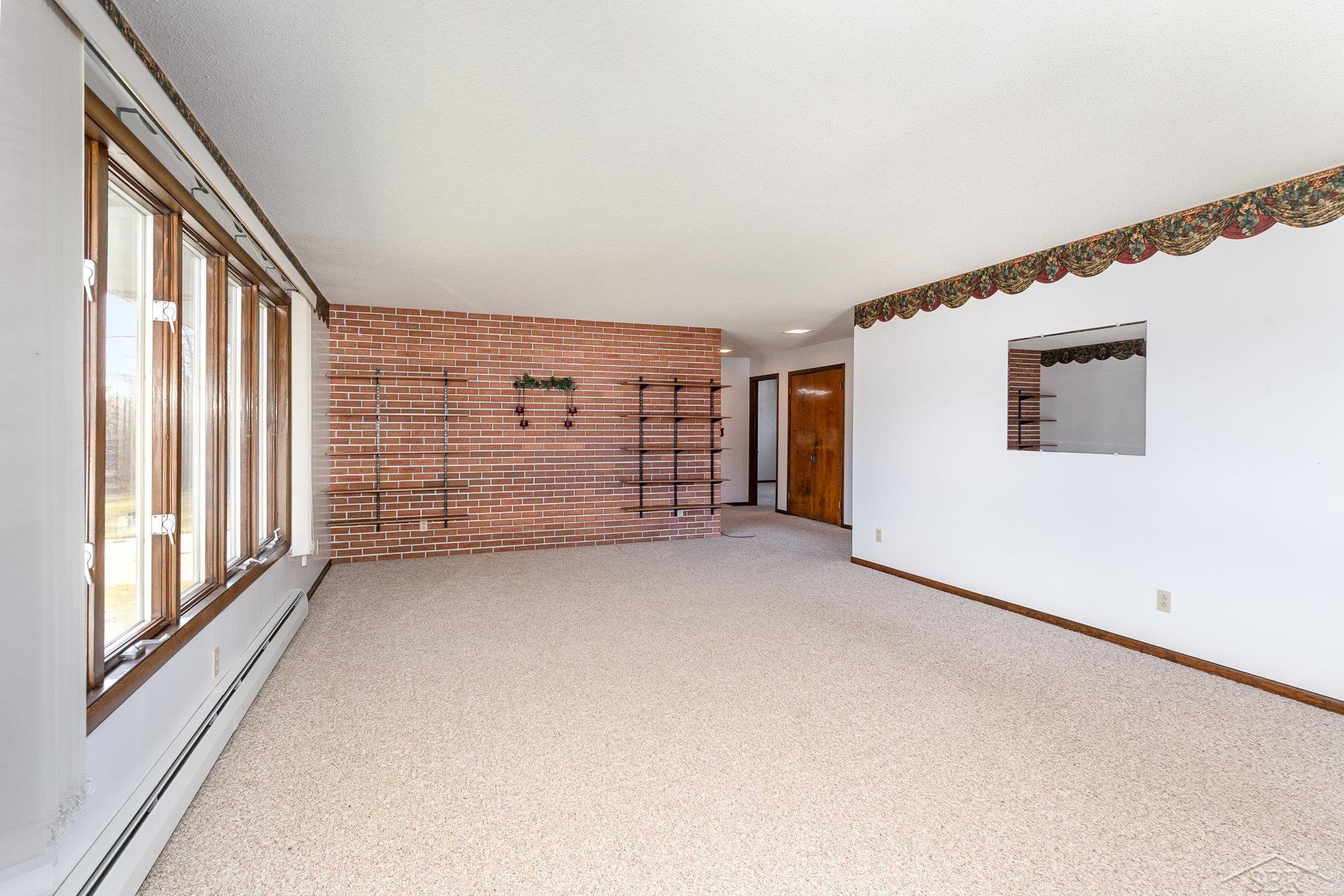 3532 S Ten Mile Road