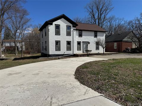 23056 Springbrook Drive Farmington Hills City MI 48336