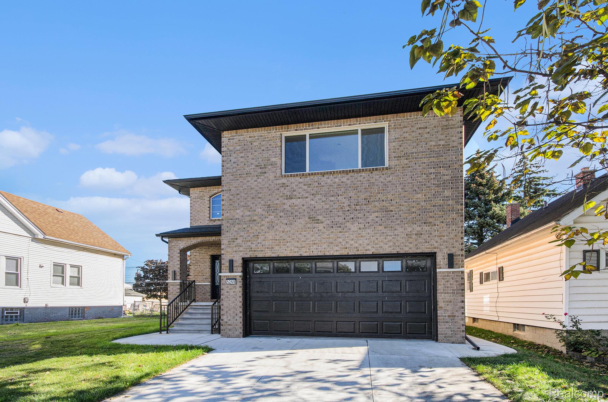 5268 Hartwell Street