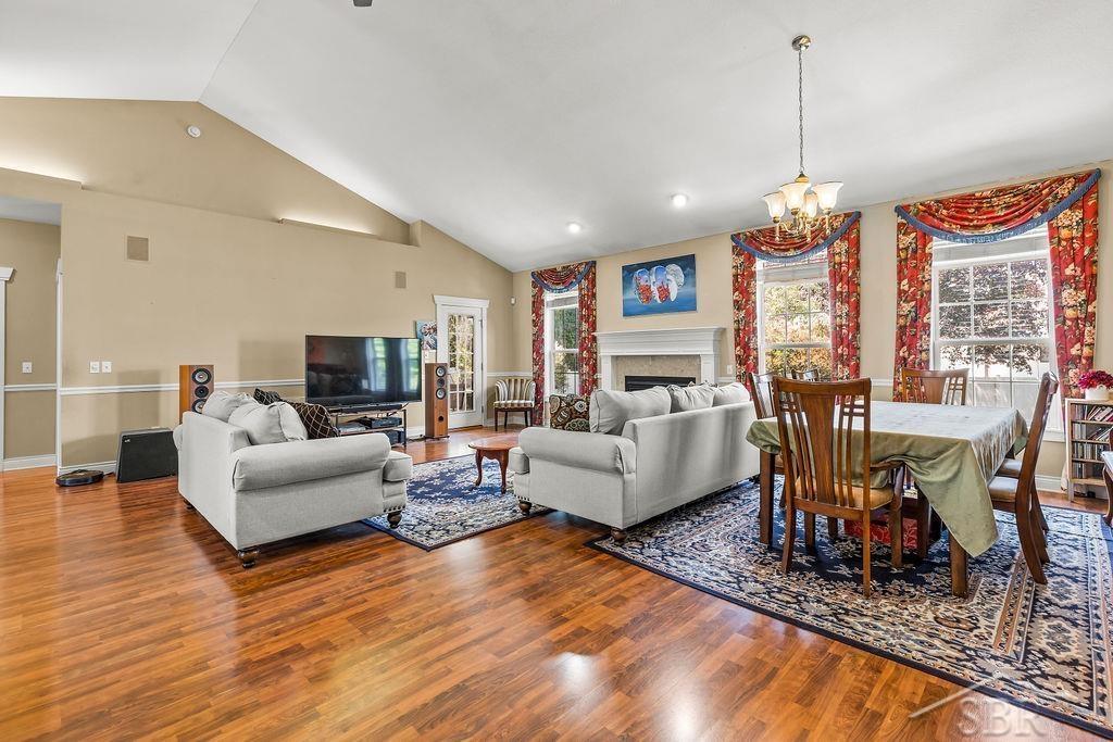 2961 Laurel Park