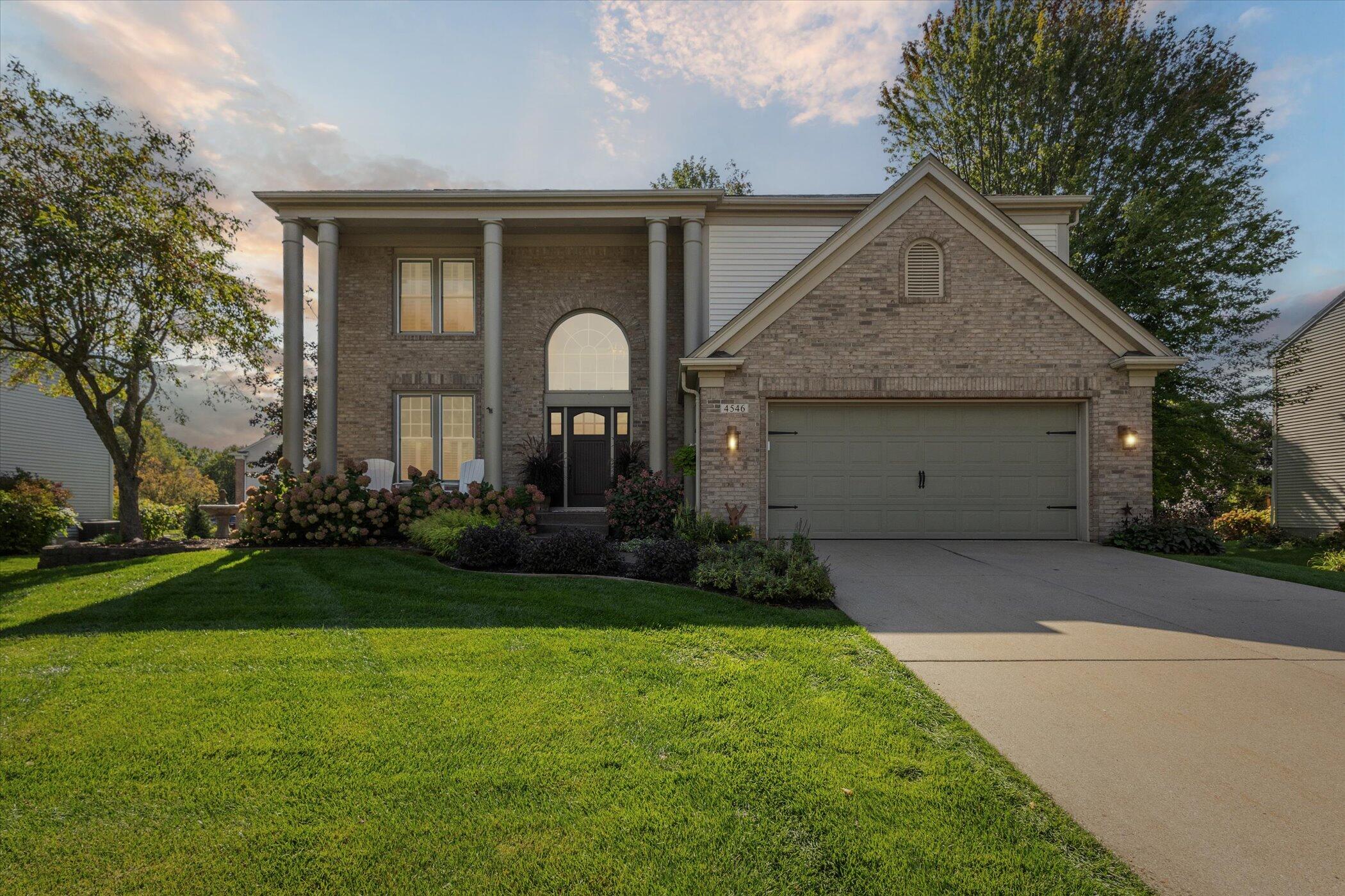 4546 Forest Meadows Drive SE