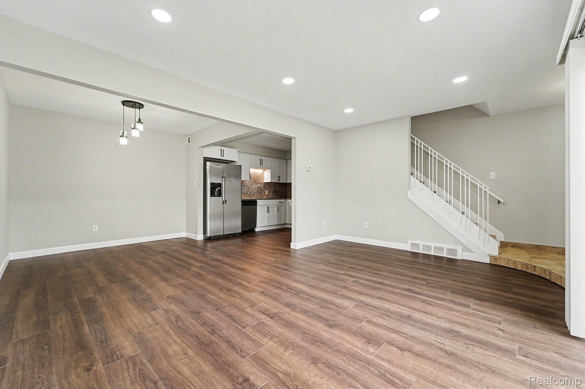 8691 Kennedy Circle Unit #4