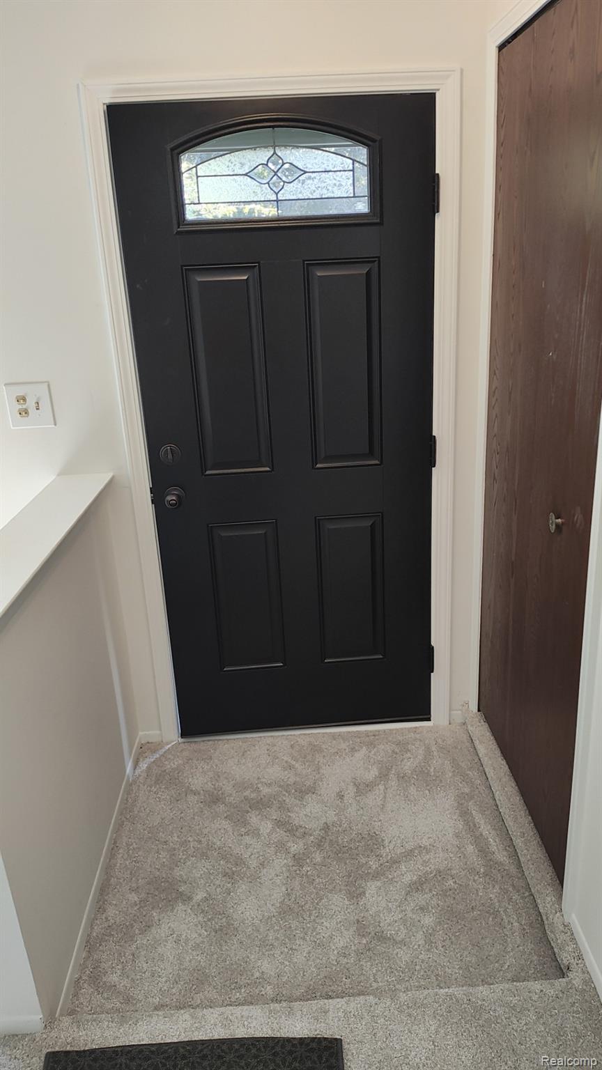 Clinton Charter Township, Michigan 48038, United States, 3 Bedrooms Bedrooms, ,1 BathroomBathrooms,Residential,Active,237953