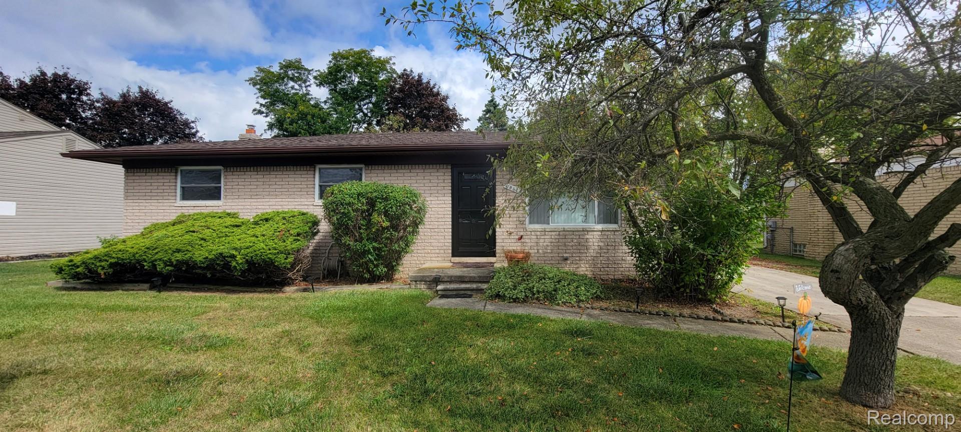 Clinton Charter Township, Michigan 48038, United States, 3 Bedrooms Bedrooms, ,1 BathroomBathrooms,Residential,Active,237953