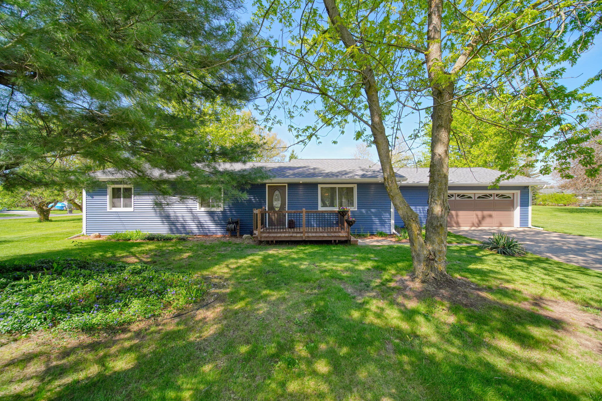 124 Carlysle Drive