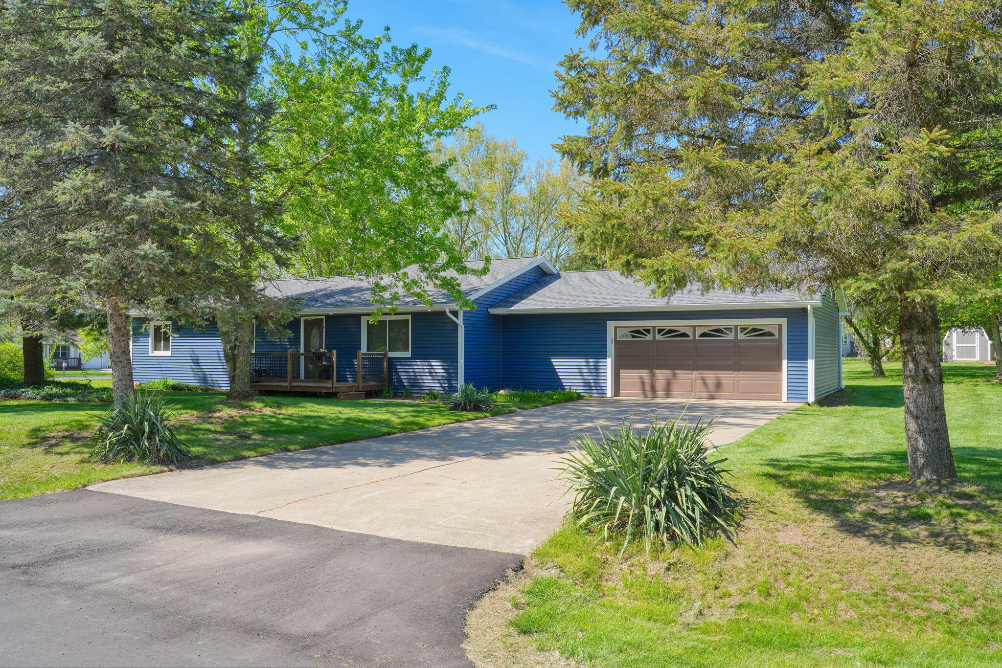 124 Carlysle Drive