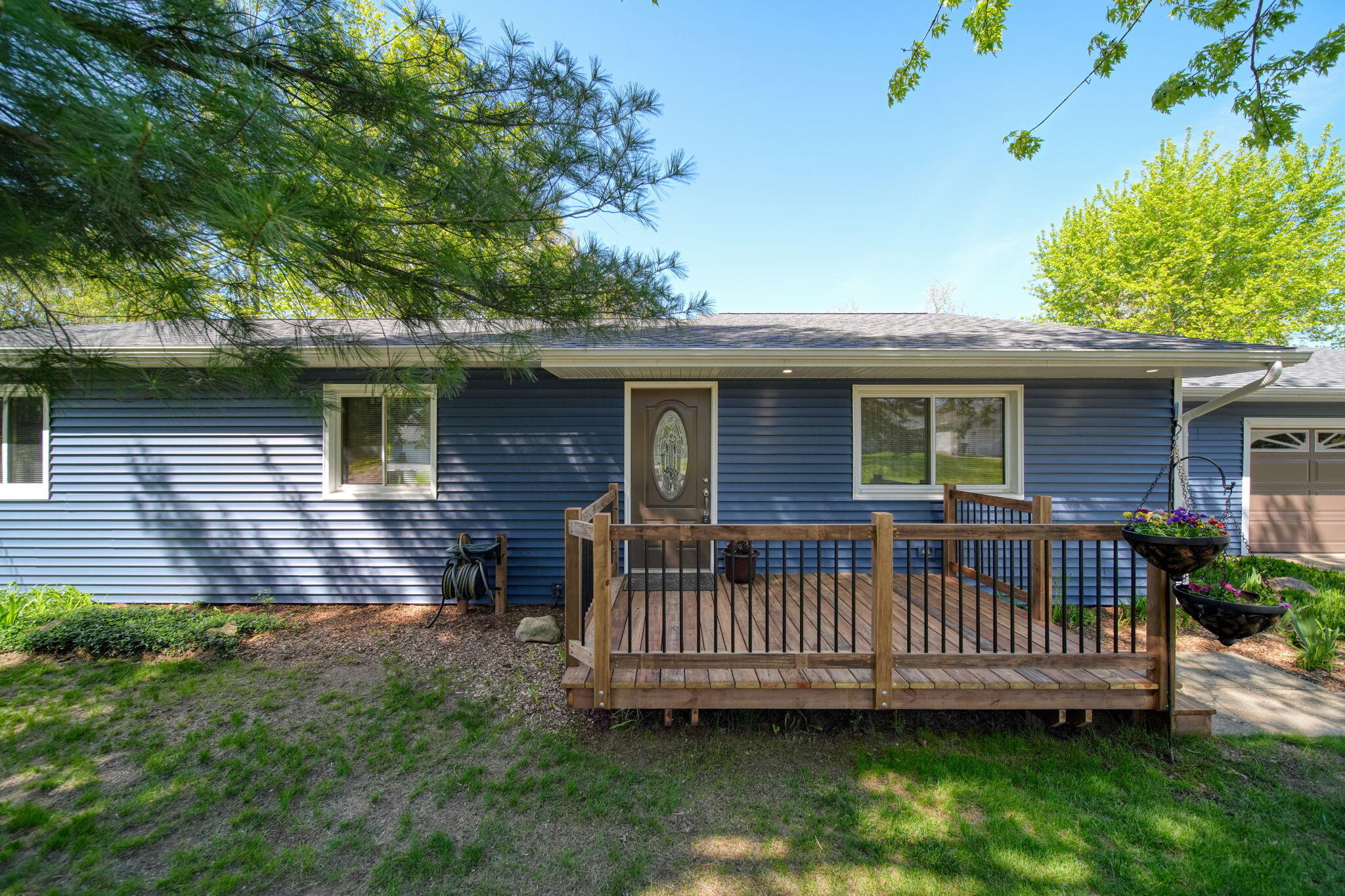 124 Carlysle Drive