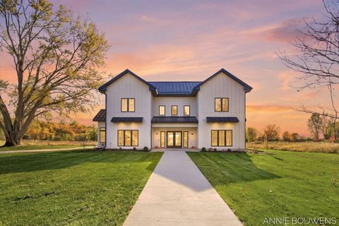 6008 Hidden Creek Trail Saugatuck Township MI 49419