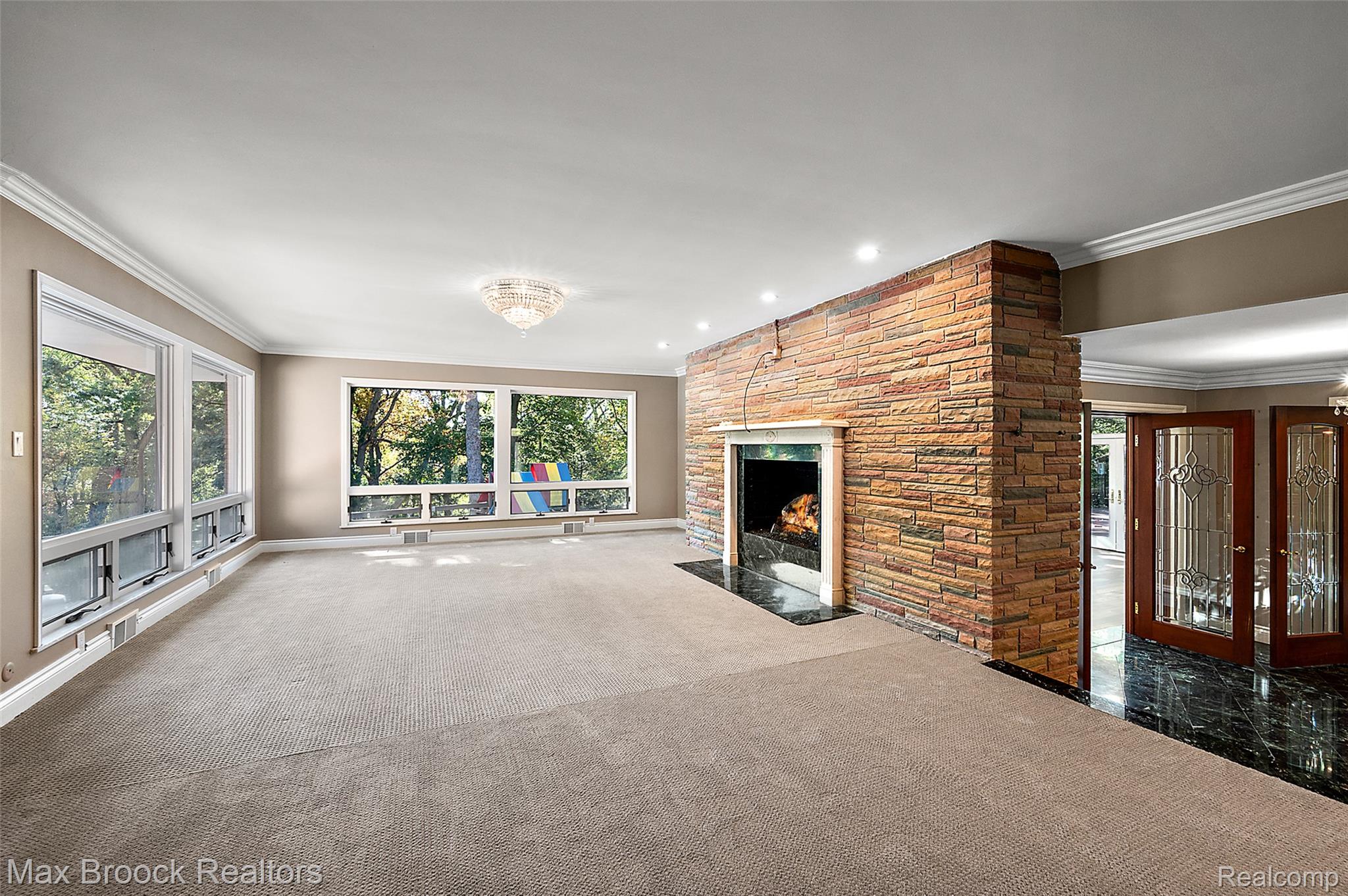 1775 Schoenith Lane