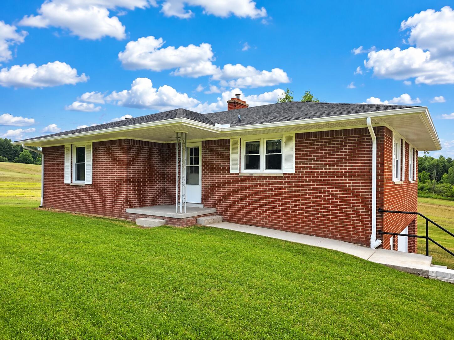 18100 English Road