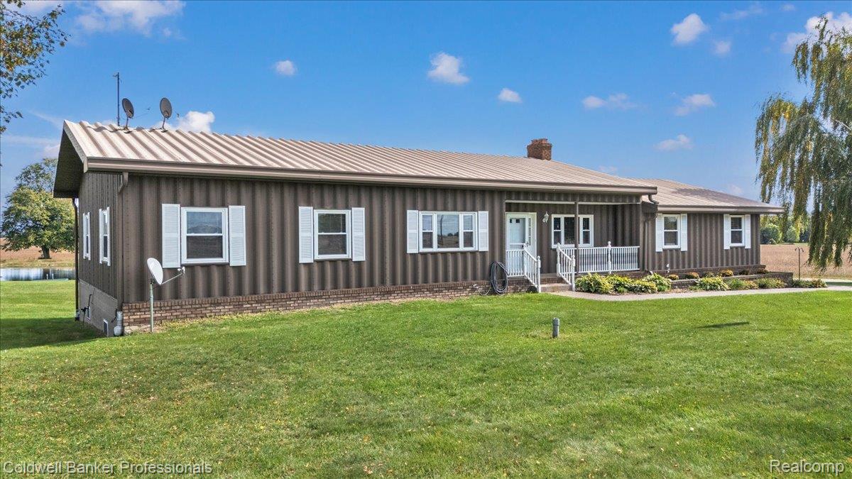 2110 N Blacks Corners Road