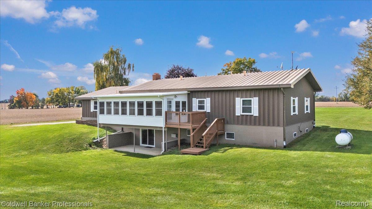 2110 N Blacks Corners Road