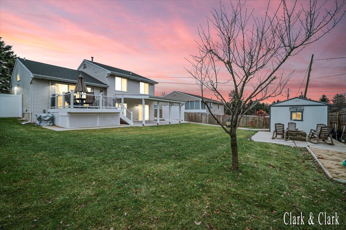 6785 Summerbreeze Drive SE