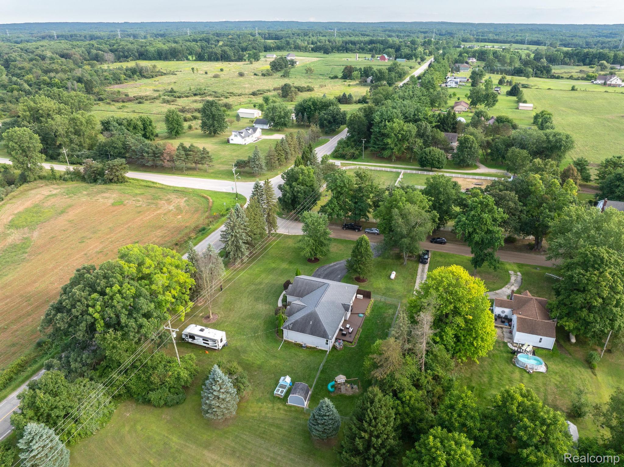 Lapeer City, Michigan 48446, United States, 3 Bedrooms Bedrooms, ,3 BathroomsBathrooms,Residential,Active,198292