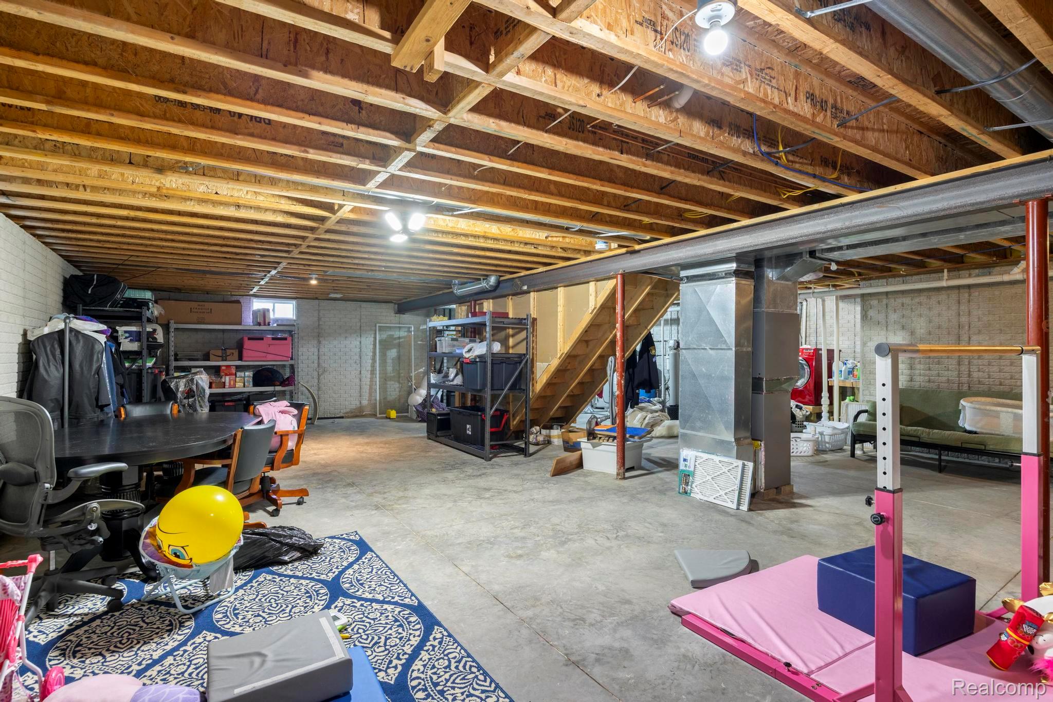 Lapeer City, Michigan 48446, United States, 3 Bedrooms Bedrooms, ,3 BathroomsBathrooms,Residential,Active,198292