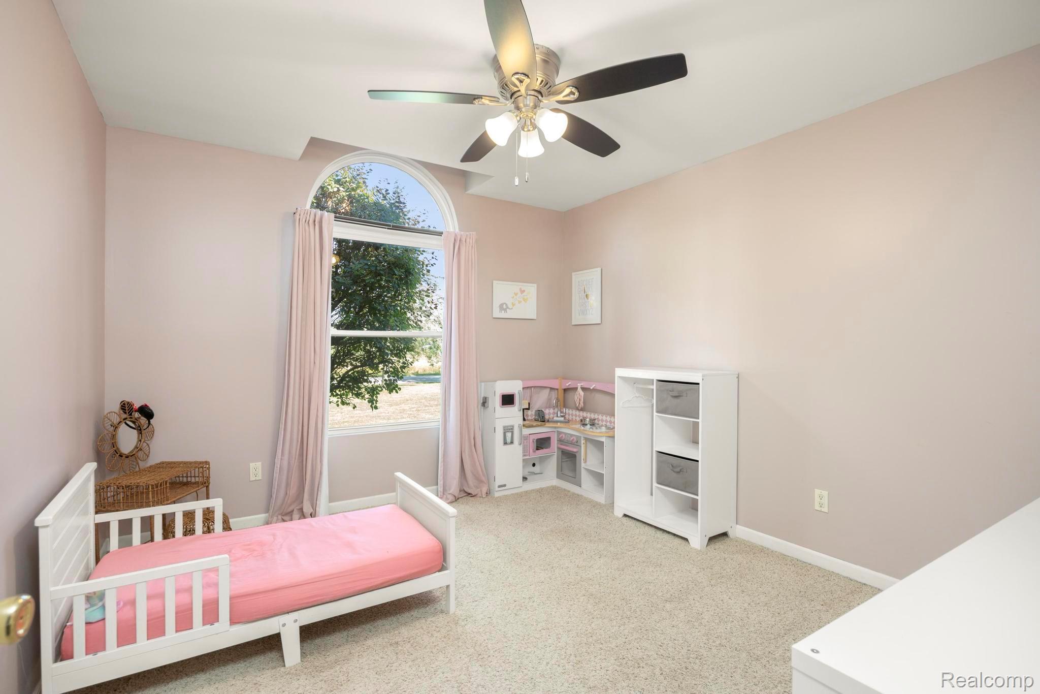 Lapeer City, Michigan 48446, United States, 3 Bedrooms Bedrooms, ,3 BathroomsBathrooms,Residential,Active,198292