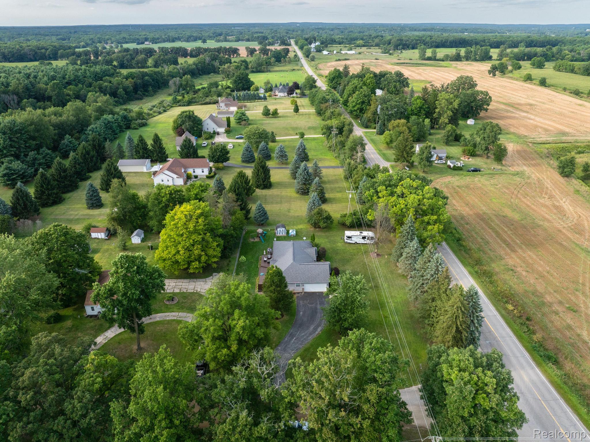 Lapeer City, Michigan 48446, United States, 3 Bedrooms Bedrooms, ,3 BathroomsBathrooms,Residential,Active,198292