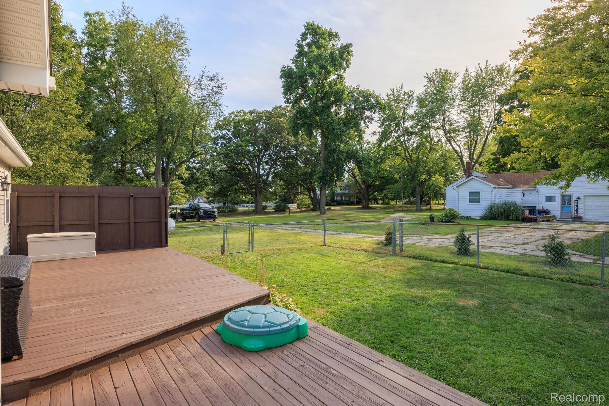 Lapeer City, Michigan 48446, United States, 3 Bedrooms Bedrooms, ,3 BathroomsBathrooms,Residential,Active,198292