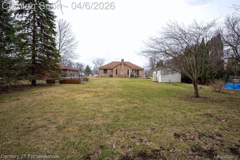 Tiny photo for 38310 Westchester Road, Sterling Heights City, MI 48310 (MLS # 20261021179)
