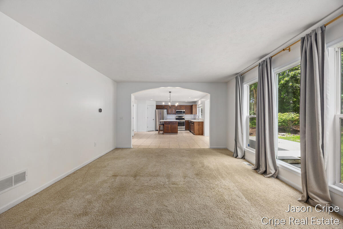 3523 Long Grove Drive SE