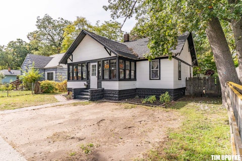 Tiny photo for 3229 Leahy Street, Muskegon Heights City, MI 49444 (MLS # 71026054588)