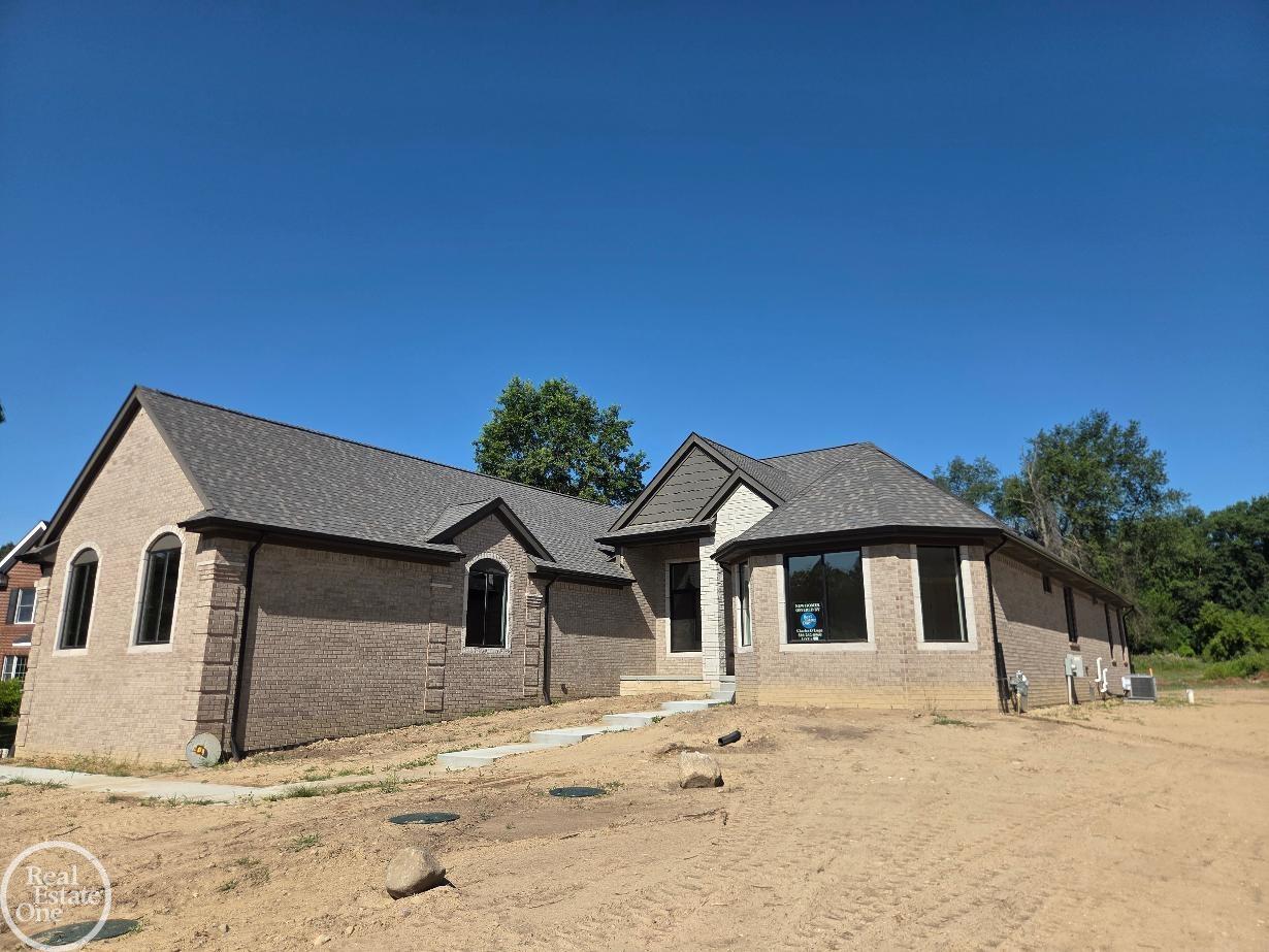 854 Hemlock Drive