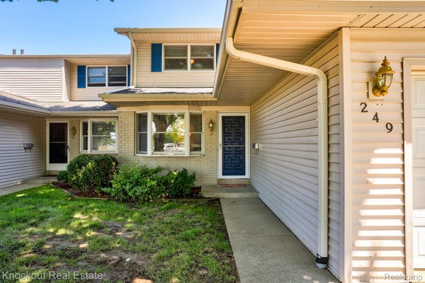 249 CHURCHGROVE RD, FRANKENMUTH, MI 48734 - Image c0f2445bf0a2cd031abcc8ce846ad3bd/3227261607