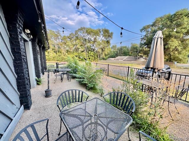 47980 Van Dyke Avenue