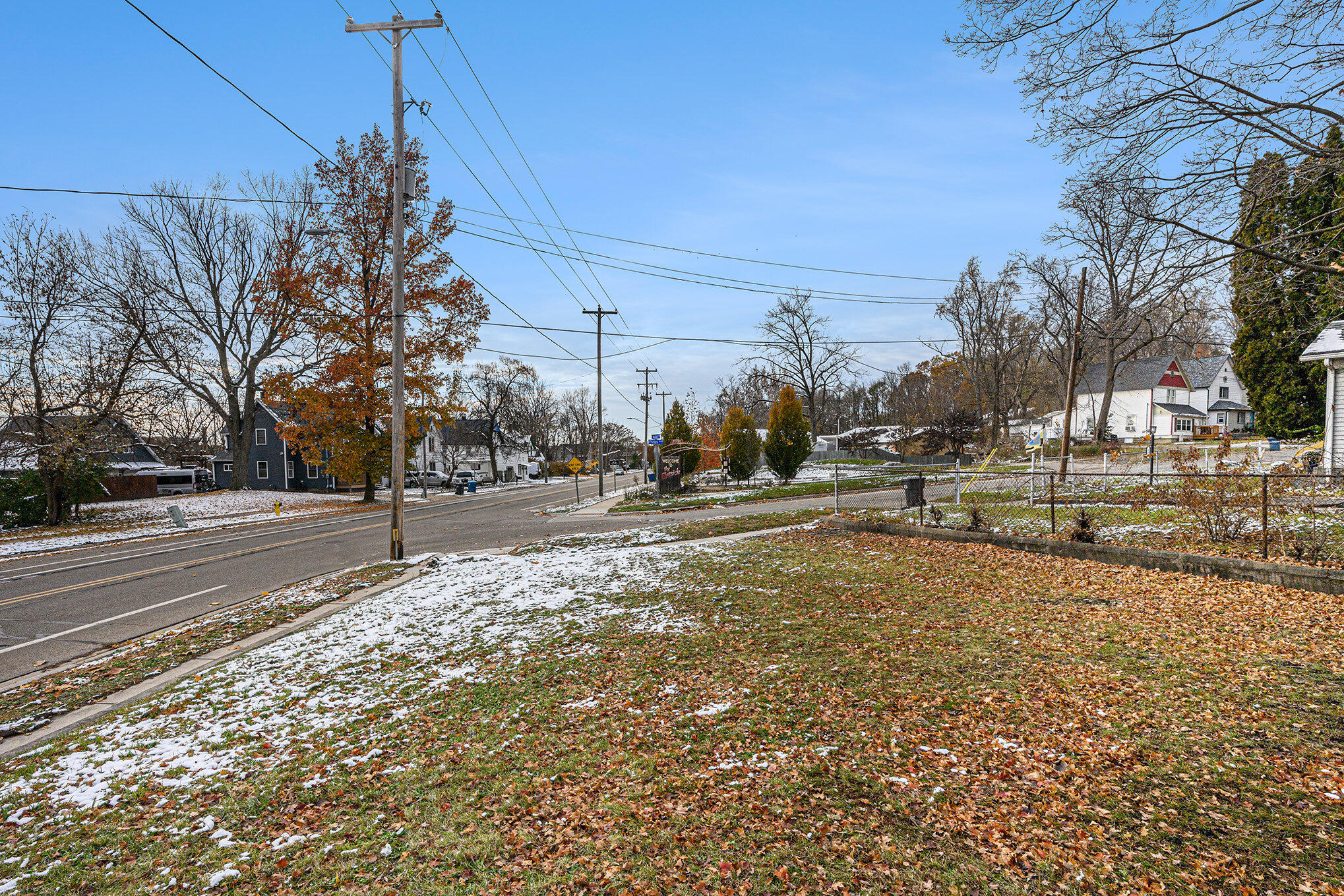 Kalamazoo, Michigan 49048, United States, 3 Bedrooms Bedrooms, ,2 BathroomsBathrooms,Residential,Active,244646