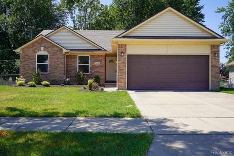 Photo for 51819 Kings Pointe Drive