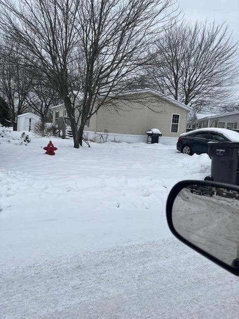 559 Triann Drive SE Kentwood City MI 49548