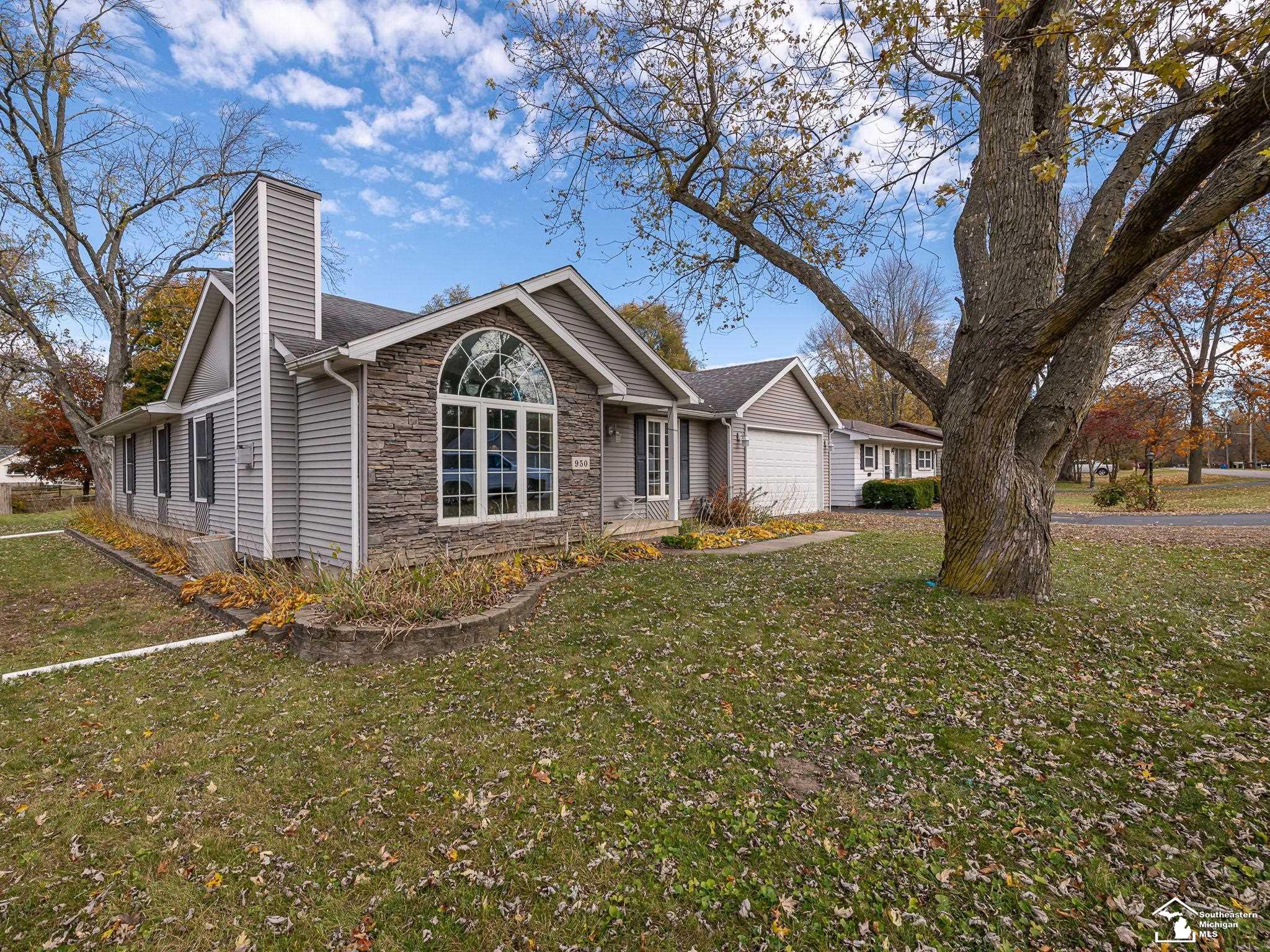 Bedford Township, Michigan 48182, United States, 3 Bedrooms Bedrooms, ,3 BathroomsBathrooms,Residential,Active,234533