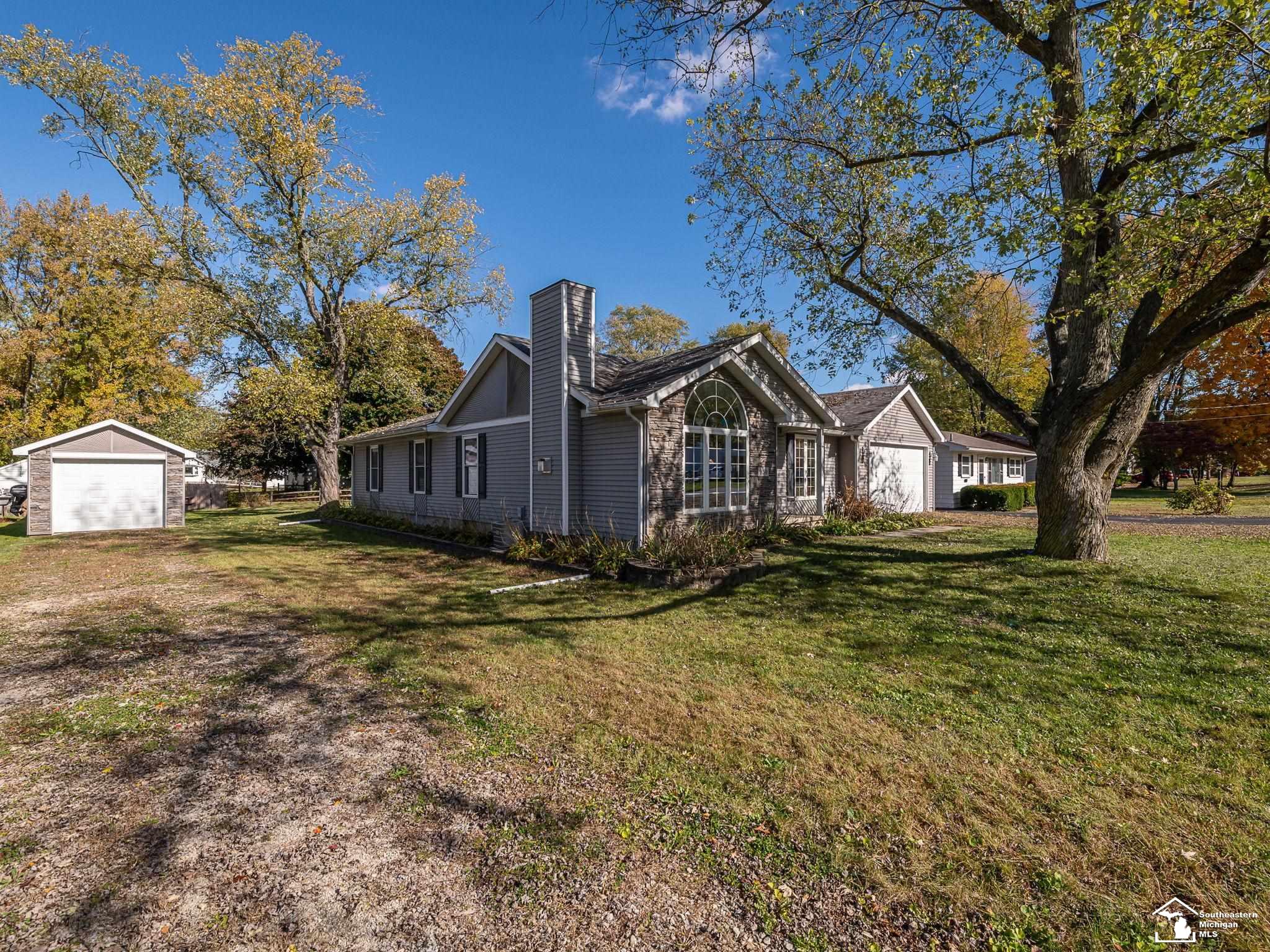 Bedford Township, Michigan 48182, United States, 3 Bedrooms Bedrooms, ,3 BathroomsBathrooms,Residential,Active,234533