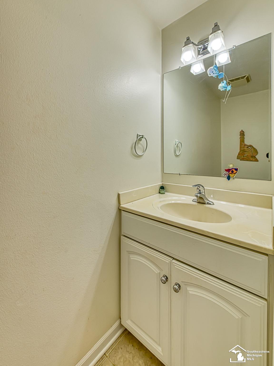 Bedford Township, Michigan 48182, United States, 3 Bedrooms Bedrooms, ,3 BathroomsBathrooms,Residential,Active,234533