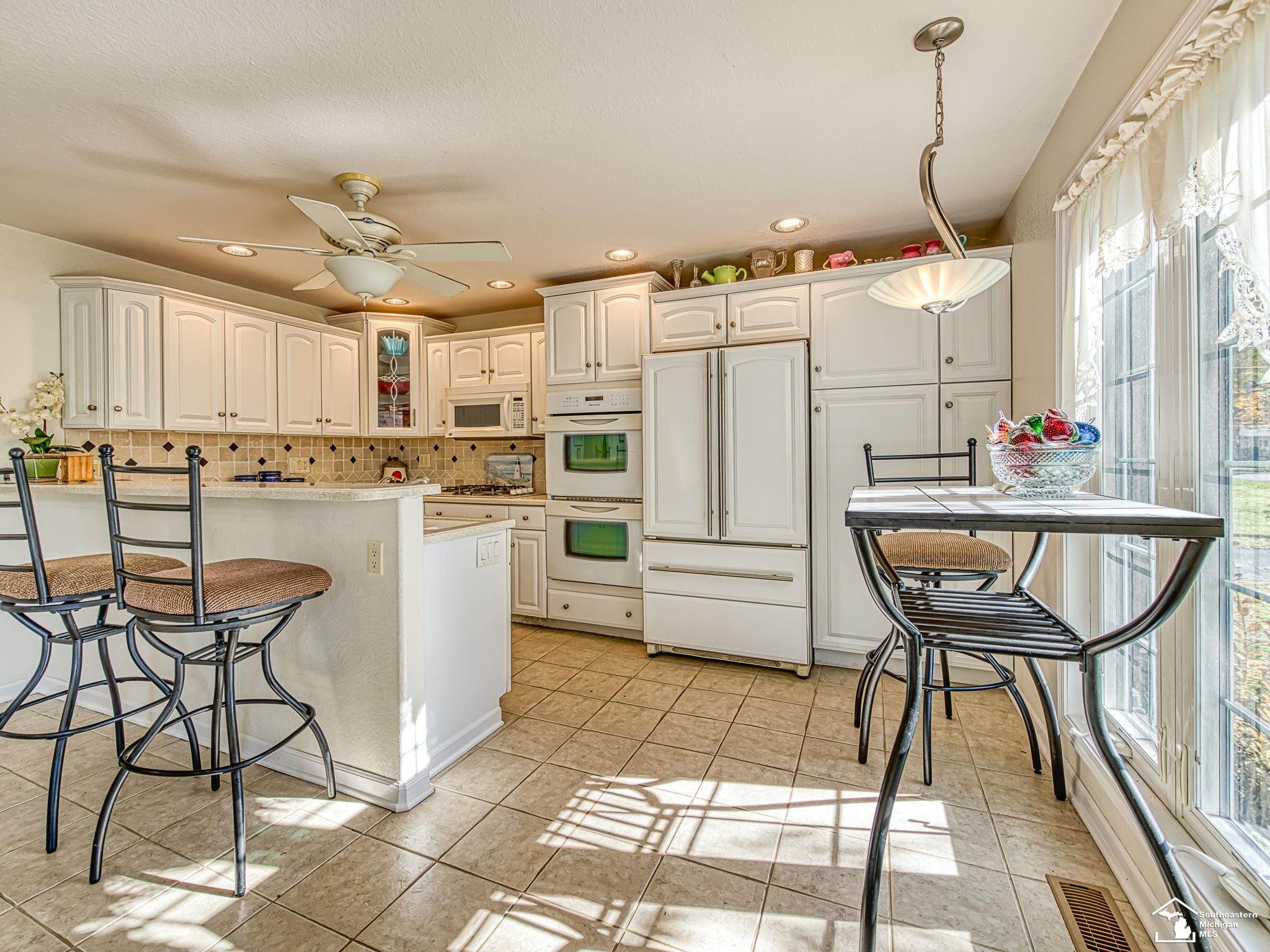 950 Fairfield Avenue