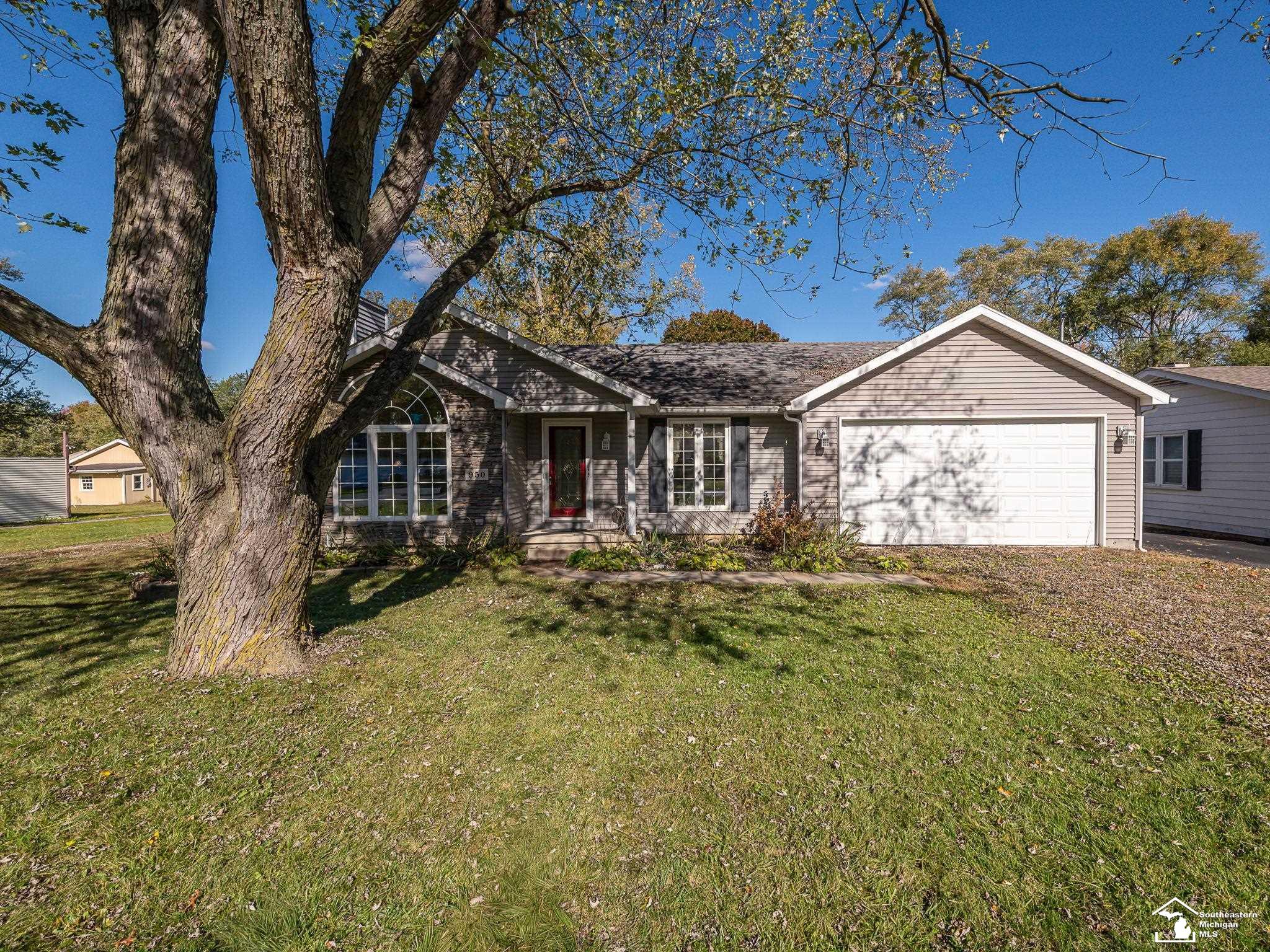 Bedford Township, Michigan 48182, United States, 3 Bedrooms Bedrooms, ,3 BathroomsBathrooms,Residential,Active,234533