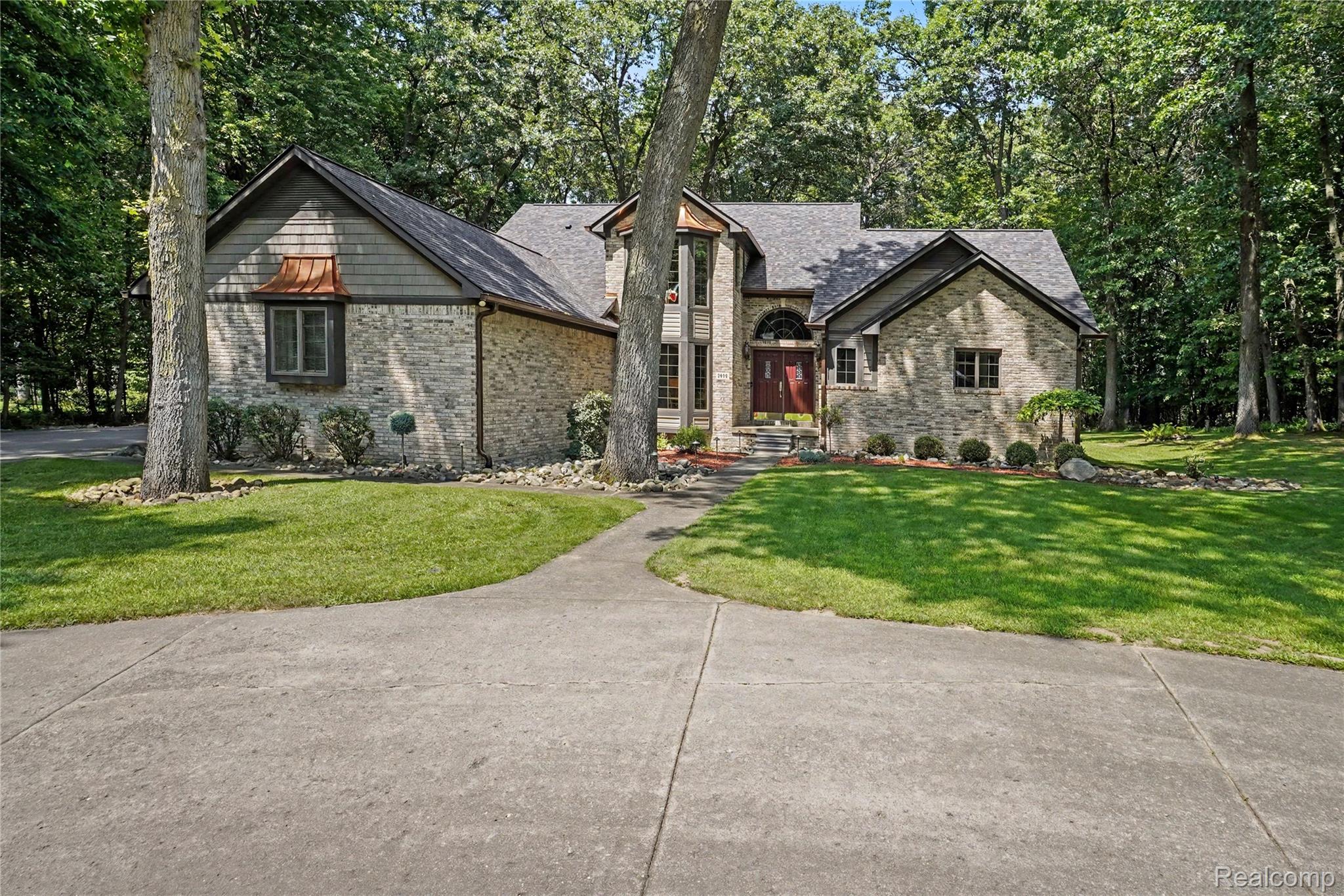 3609 Winding Pine Drive