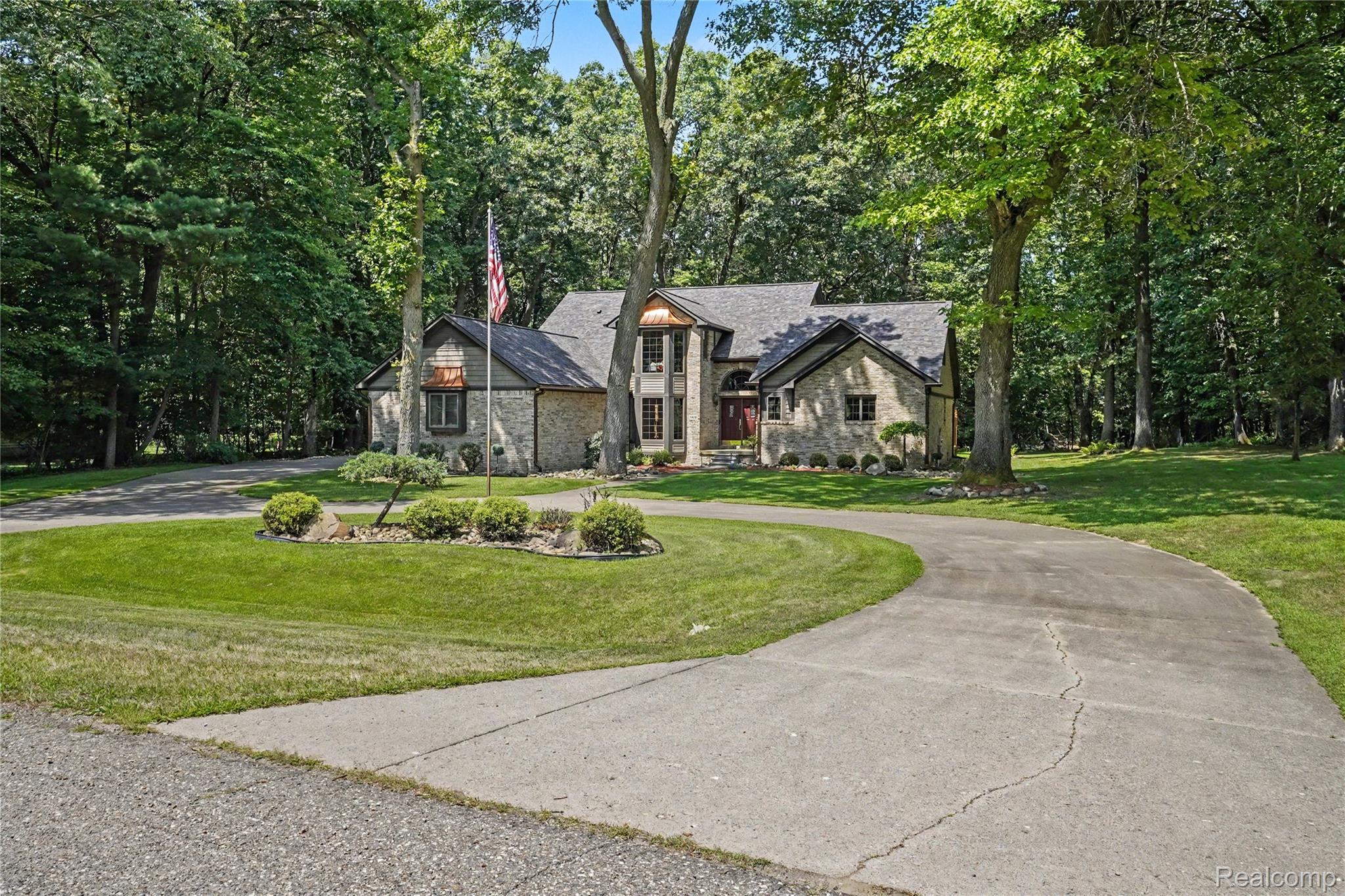 3609 Winding Pine Drive