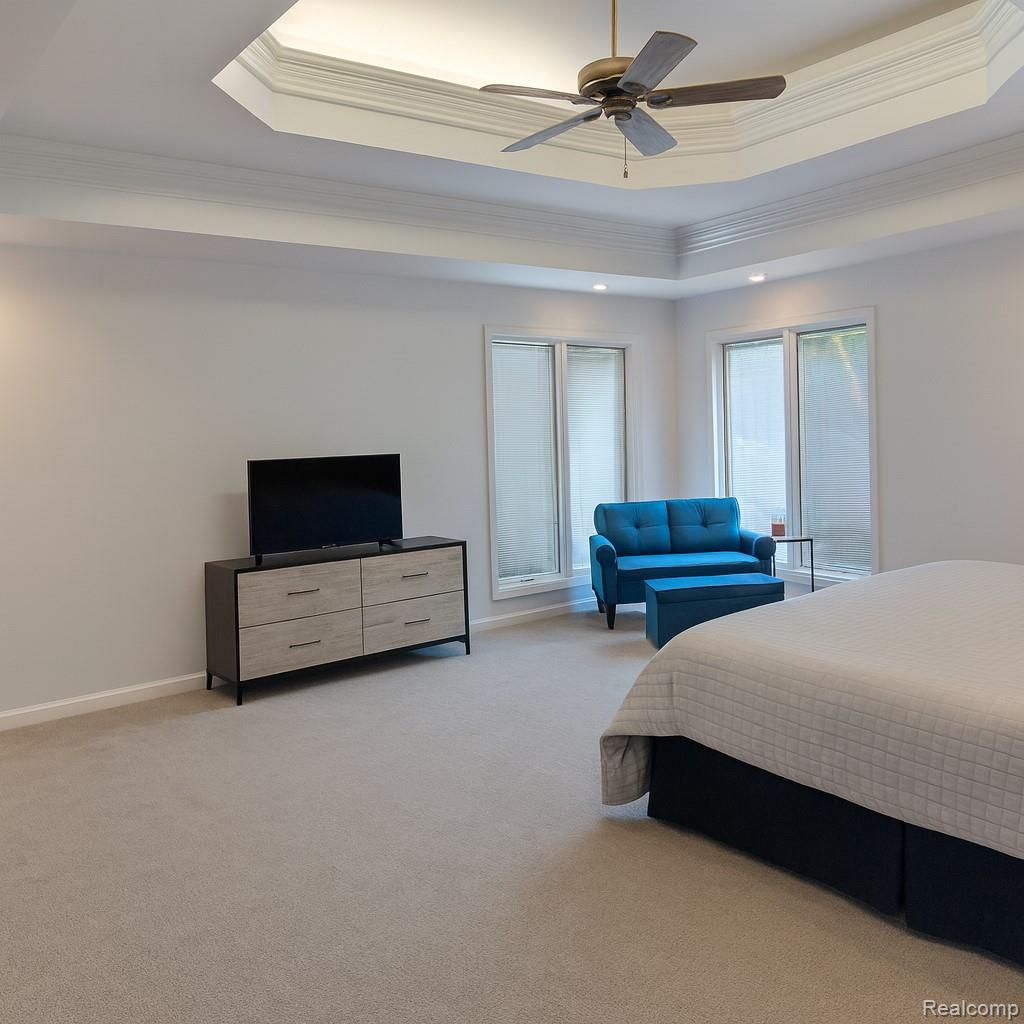 5106 Deer Run Circle