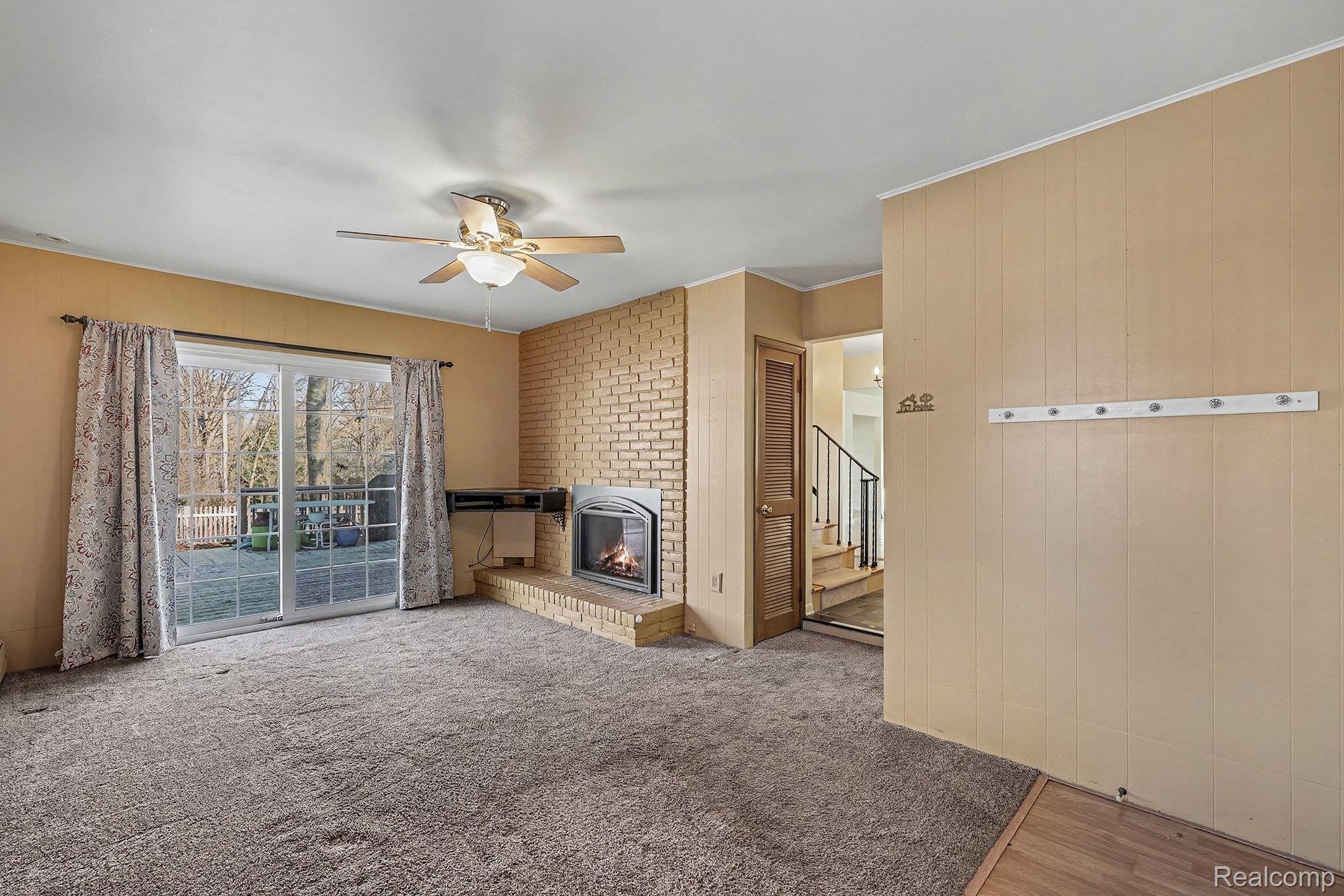 33840 Oakdale Street