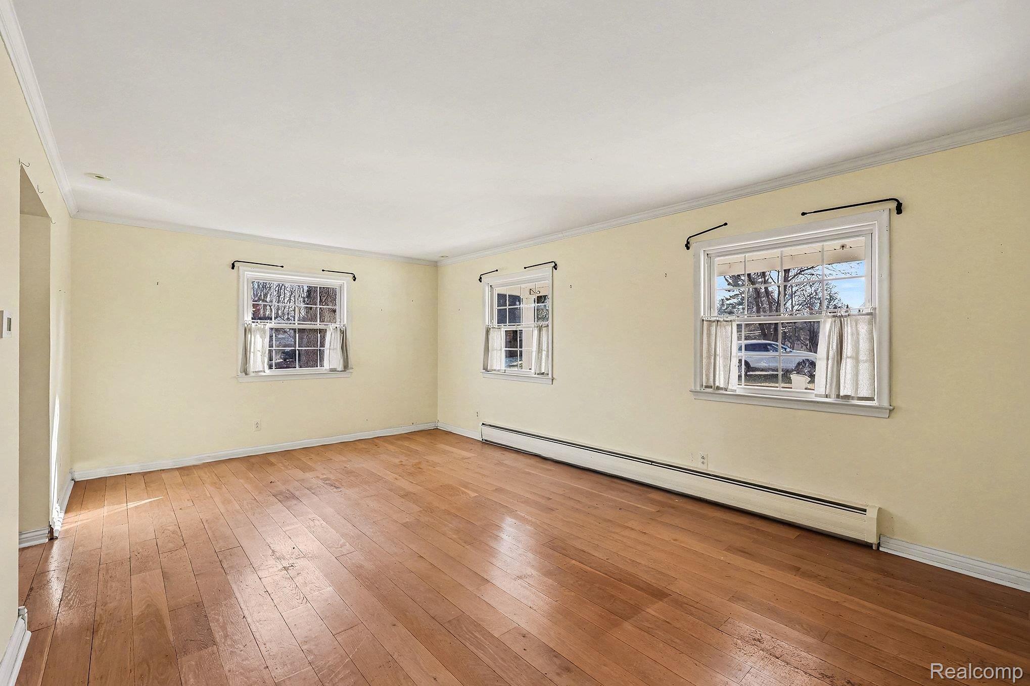 33840 Oakdale Street