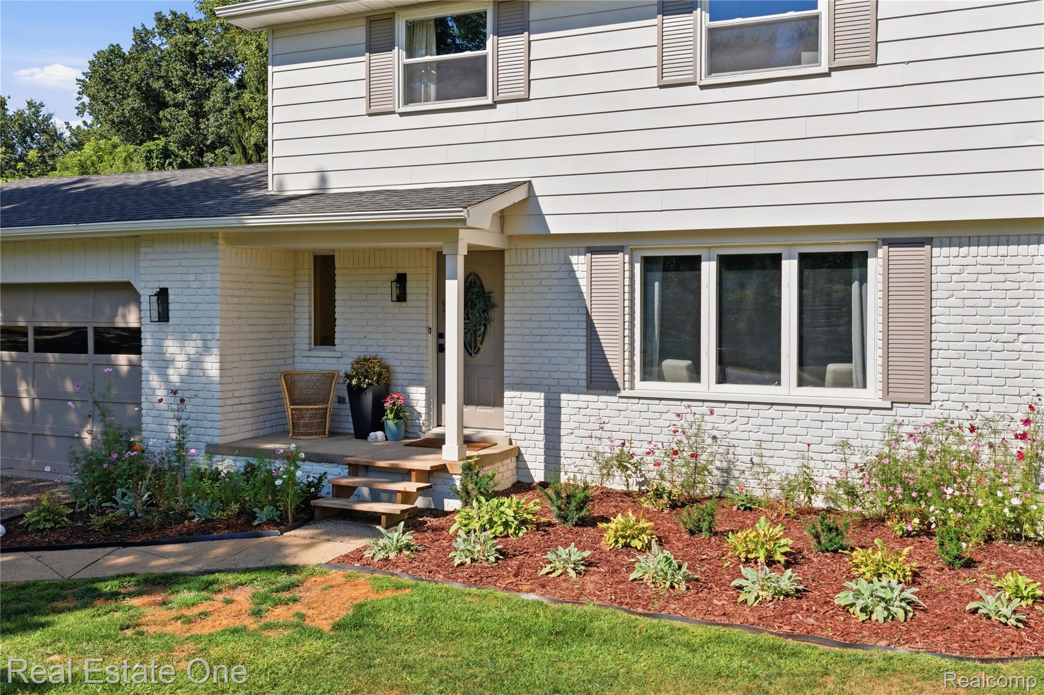 3346 Hope Lake Drive