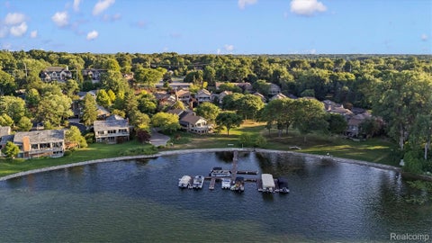Tiny photo for 3850 Pine Harbor Drive, West Bloomfield Charter Township, MI 48323 (MLS # 20261085022)