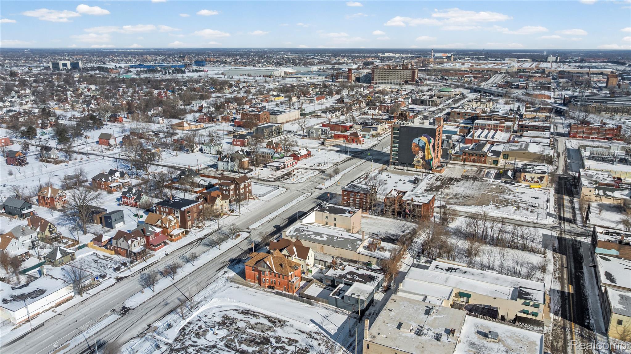 3003 E Grand Boulevard