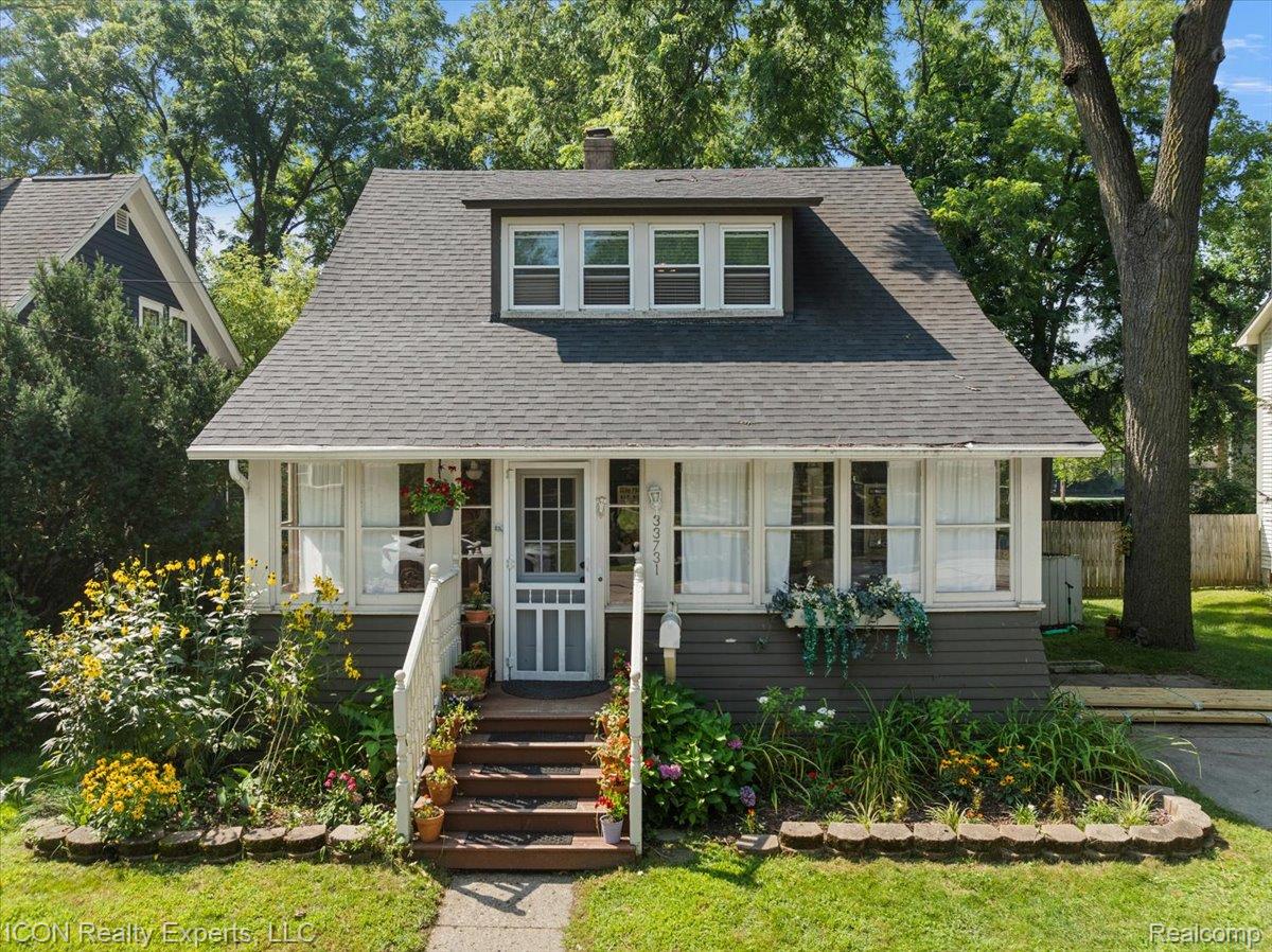 33731 Shiawassee Street